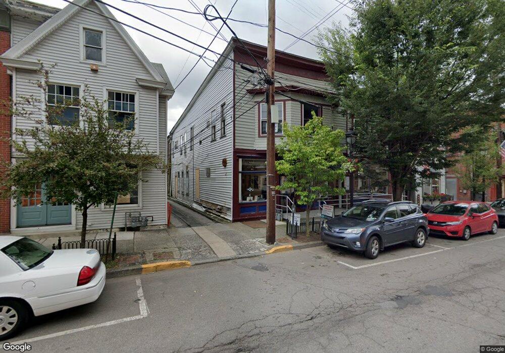 18 N 7th St, Stroudsburg, PA 18360 - photo 1