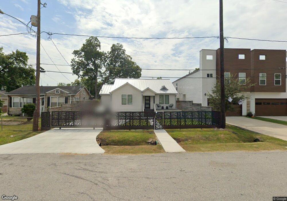 116 E 39th St, Houston, TX 77018 - photo 1