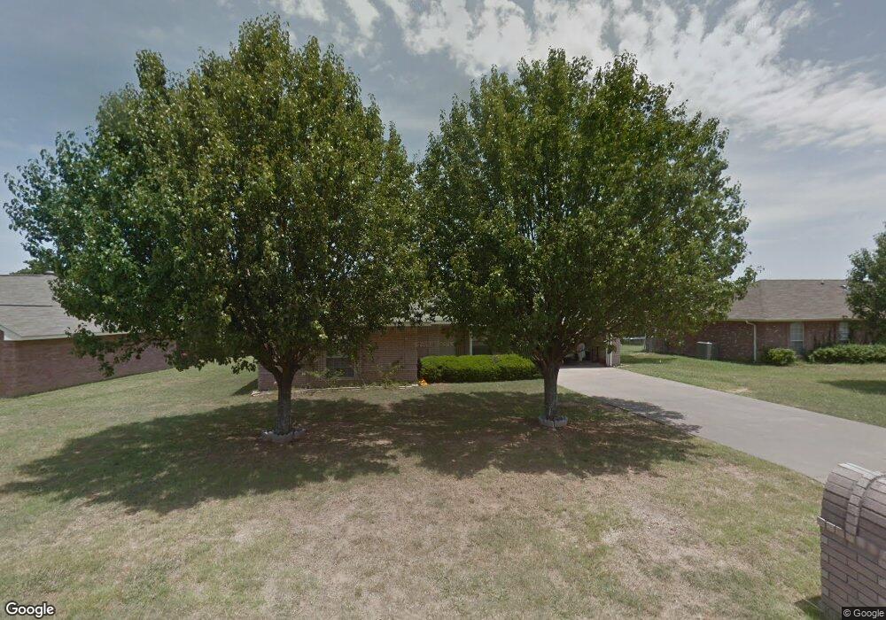 614 Pine Bluff St, Cleburne, TX 76031 - photo 1