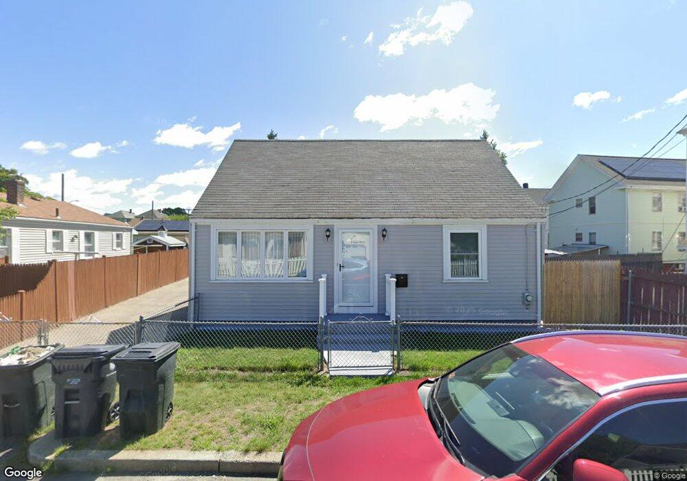15 Overland Ave, Pawtucket, RI 02860 - photo 1