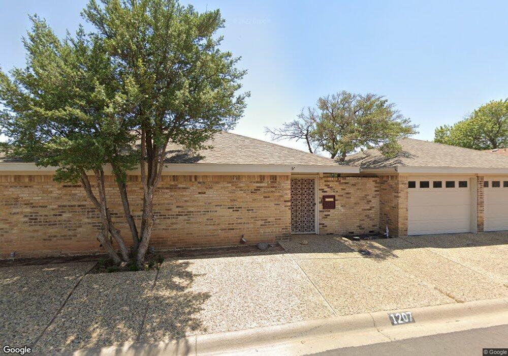 1207 Shirley Ln, Midland, TX 79705 - photo 1