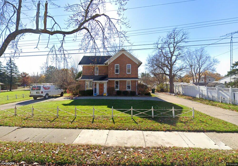 2921 W Holmes Rd, Lansing, MI 48911 - photo 1