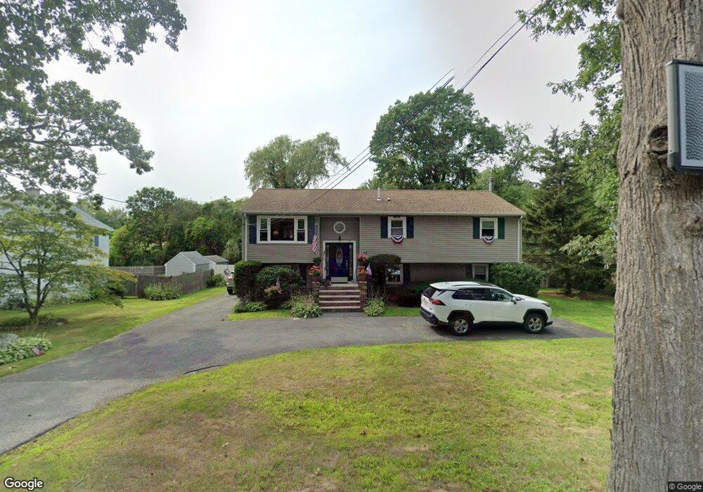 52 Trask St, Beverly, MA 01915 - photo 1