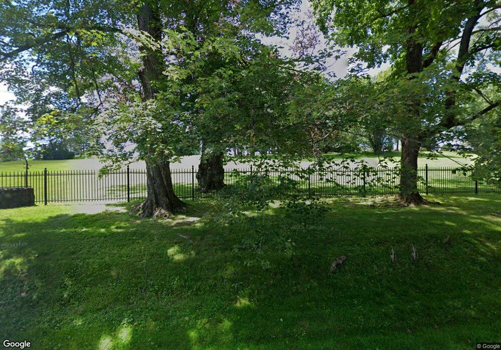 200 Old Stockbridge Rd unit V-4, Lenox, MA 01240 - photo 1