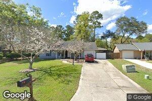 4 Sycamore Ct, Savannah, GA 31406