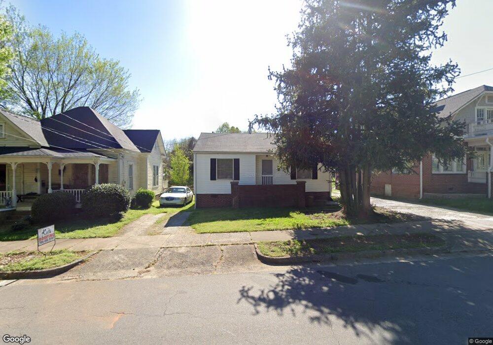 312 S Race St, Statesville, NC 28677 - photo 1