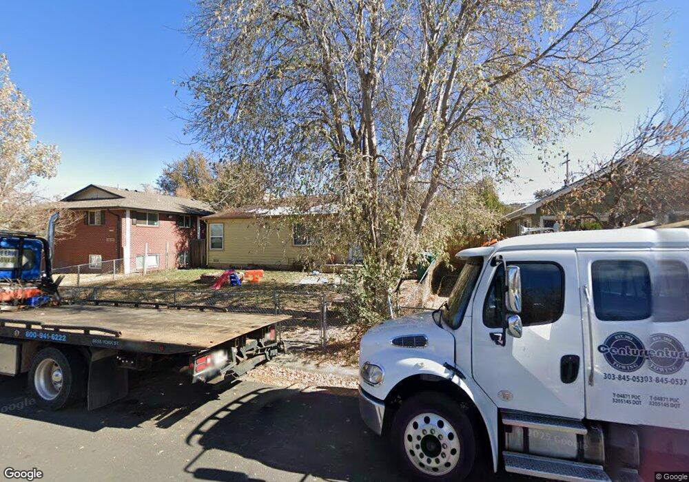 1632 Hanover St, Aurora, CO 80010 - photo 1