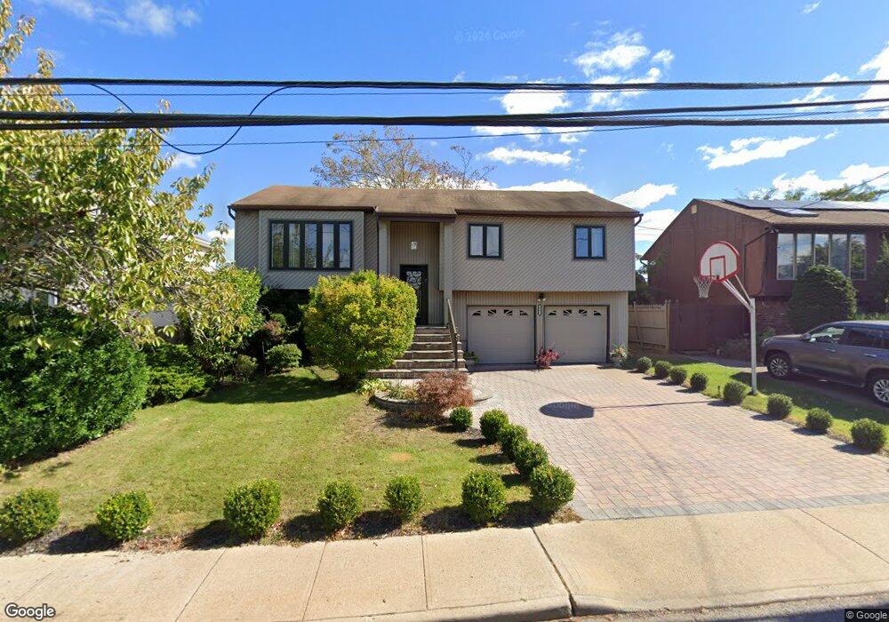 2751 Lee Place, Bellmore, NY 11710 - photo 1