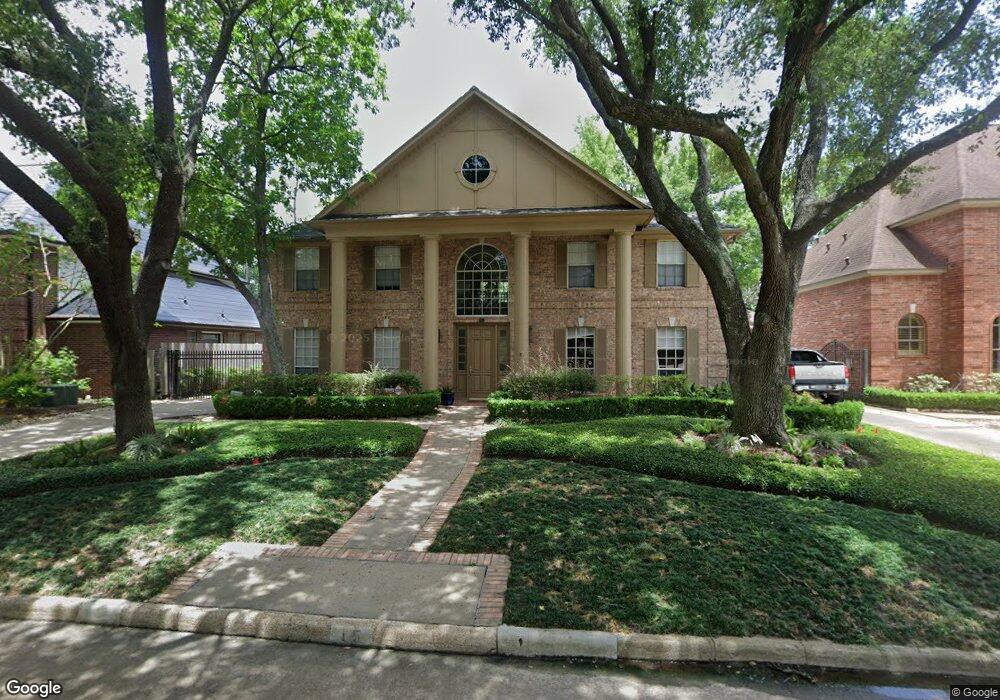 15 Hilshire Grove Ln, Houston, TX 77055 - photo 1