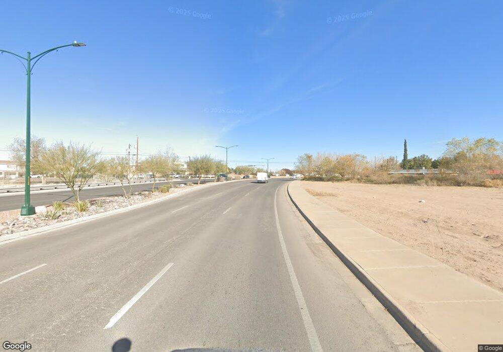 426 S Yarbrough Dr unit Lease, El Paso, TX 79915 - photo 1