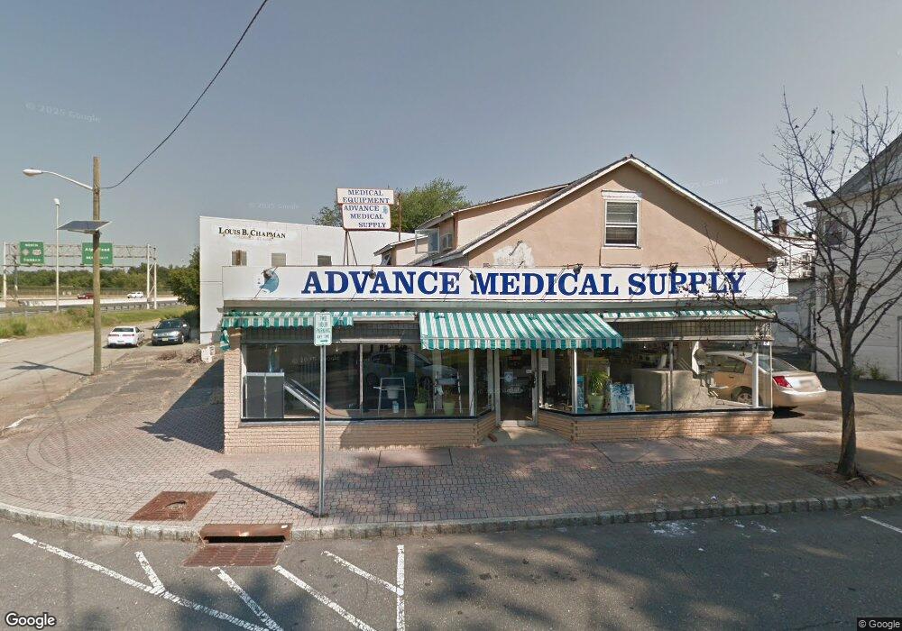 12 Legion Place unit 10, Wayne, NJ 07470 - photo 1