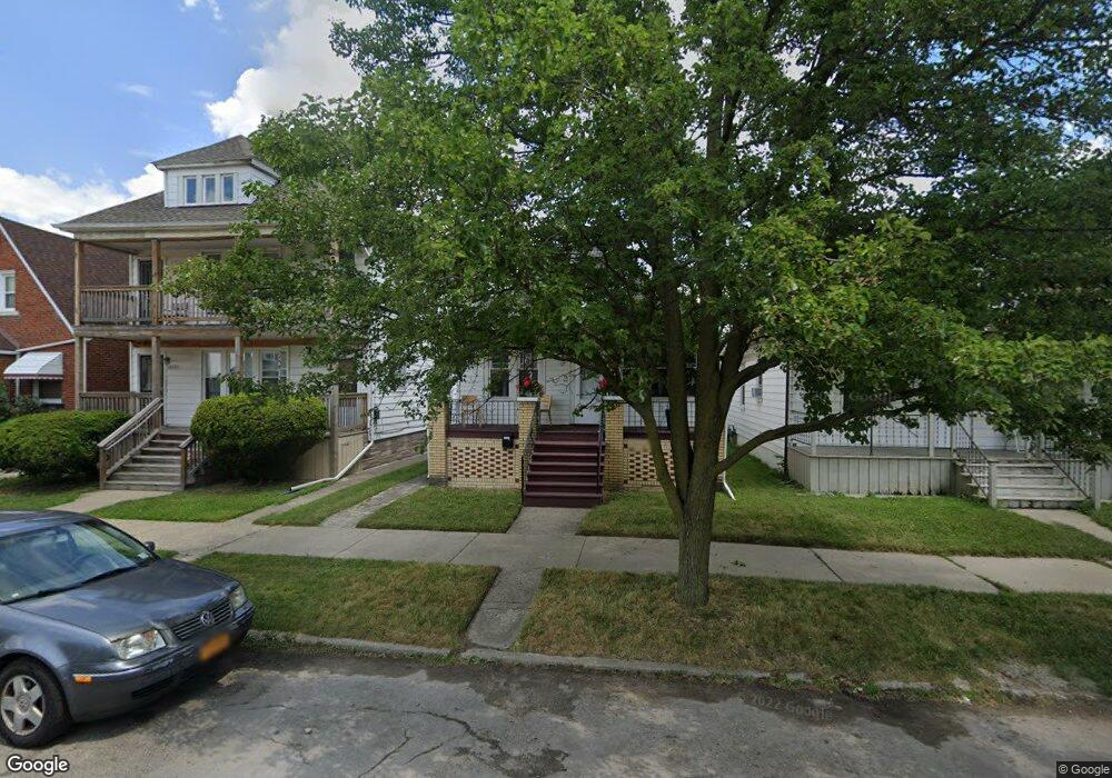 11592 Saint Aubin St, HamtraMcK, MI 48212 - photo 1