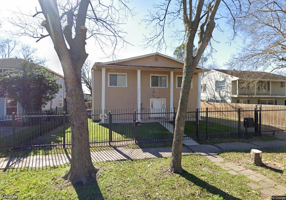 5218 Plum Dr, Houston, TX 77087 - photo 1