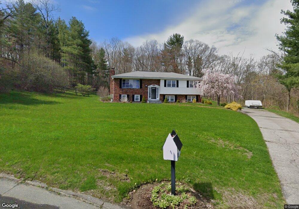 11 Chickatawbut Rd, Framingham, MA 01701 - photo 1