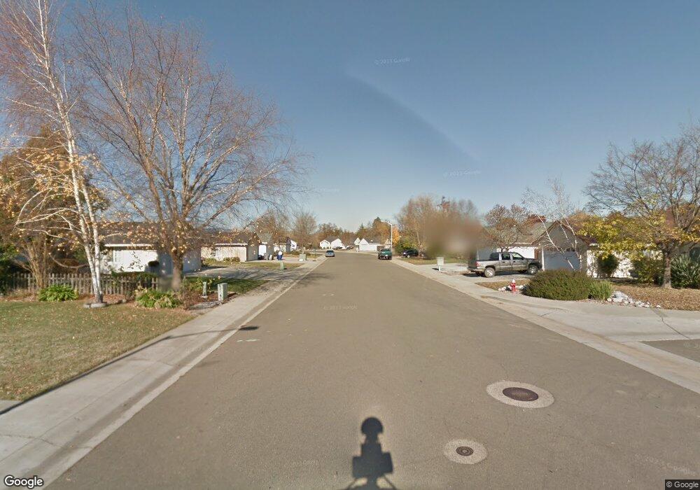 10 Mill Pond Ln, Redding, CA 96001 - photo 1