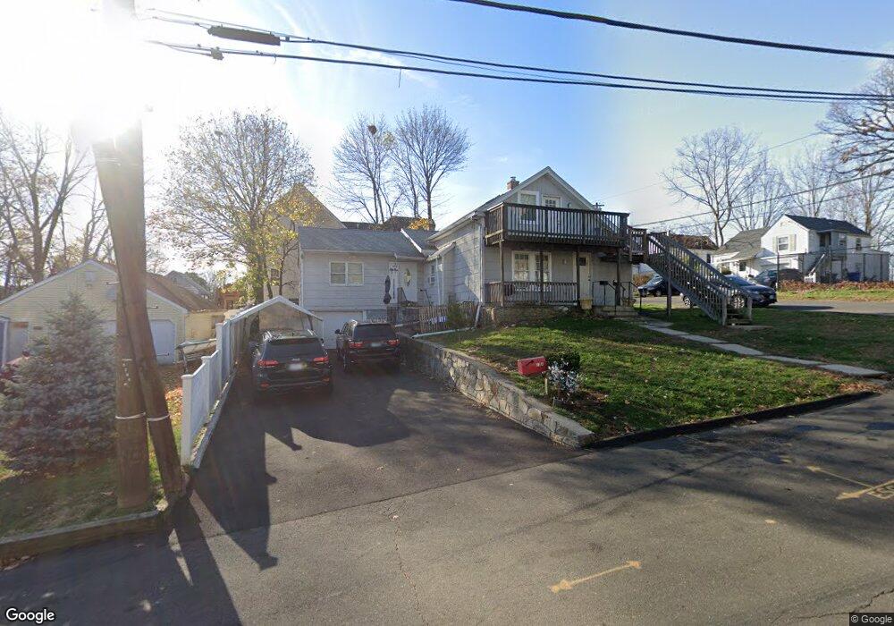 13 Dover St, Norwalk, CT 06850 - photo 1