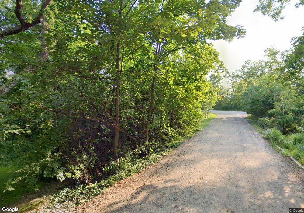 2441 Hickory, Bloomfield Hills, MI 48304 - photo 1