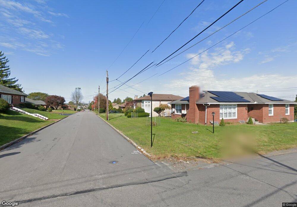 1127 E Chestnut St, Hazleton, PA 18201 - photo 1