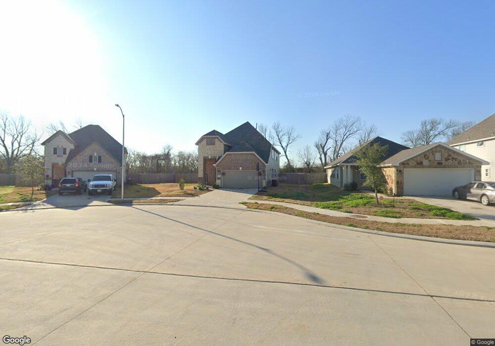 5911 Prince Place Dr, Rosenberg, TX 77471 - photo 1
