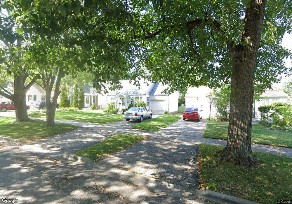 1928 Marshall Pkwy, Waukegan, IL 60085 - photo 1