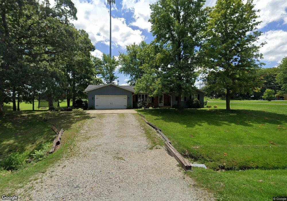 10023 E South Timberlake Ave, Effingham, IL 62401 - photo 1