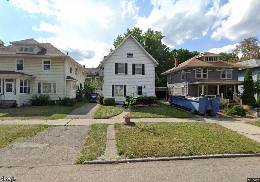 805 N Chestnut St, Lansing, MI 48906 - photo 1