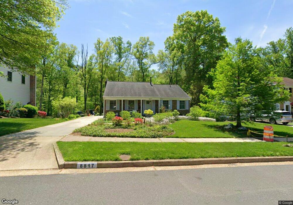 8817 Queen Elizabeth Blvd, Annandale, VA 22003 - photo 1