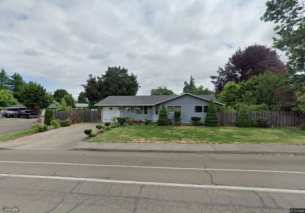 1260 N Ivy St, Canby, OR 97013 - photo 1
