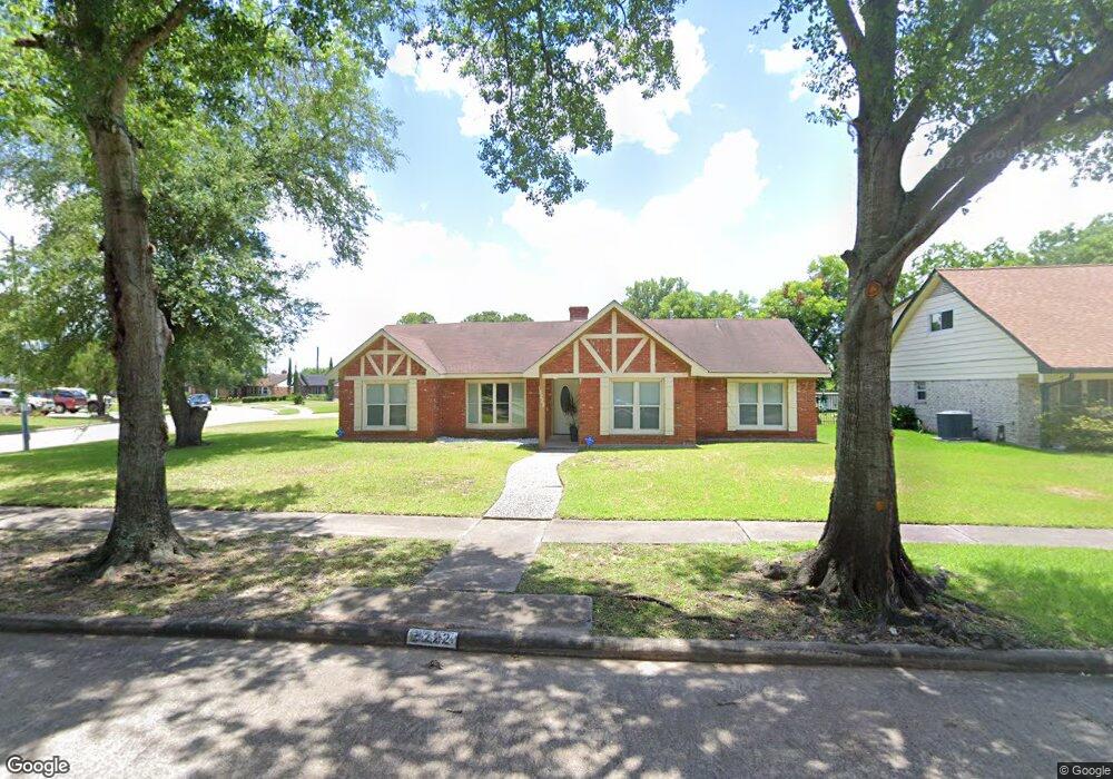 8222 Coastway Ln, Houston, TX 77075 - photo 1