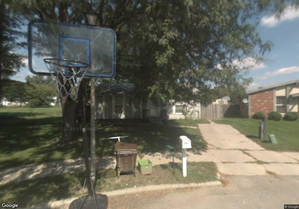 4301 Macdougal Cir, Lansing, MI 48911 - photo 1