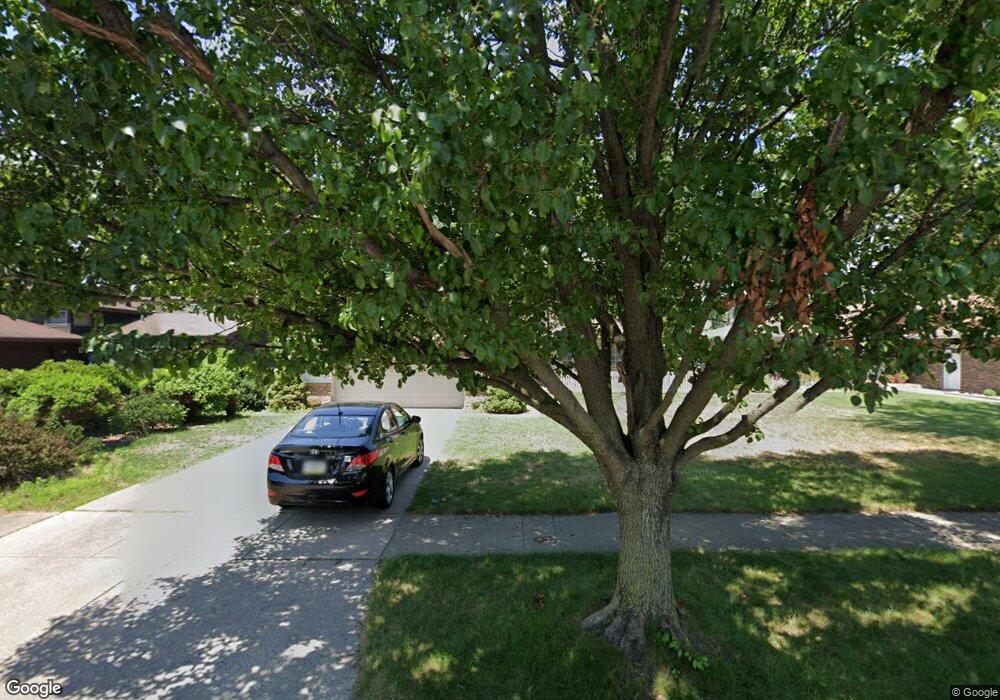 3053 Lakeside Dr, Highland, IN 46322 - photo 1