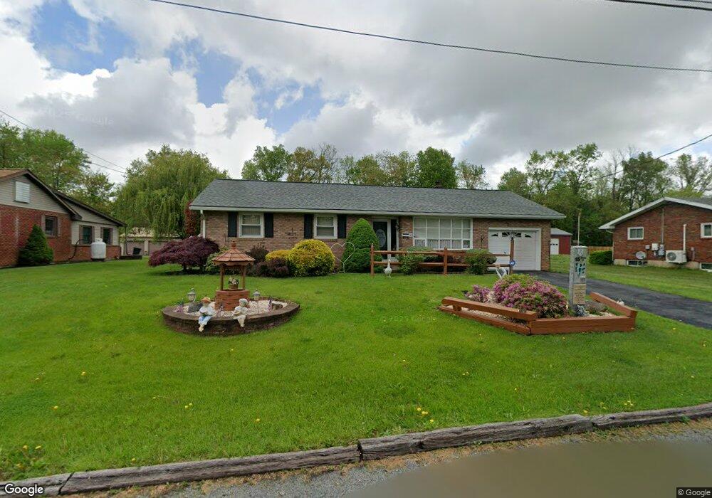 129 Hall Rd, Shoemakersville, PA 19555 - photo 1