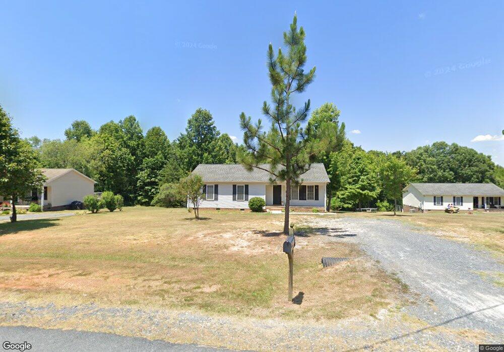 872 Sourwood Dr, Asheboro, NC 27205 - photo 1