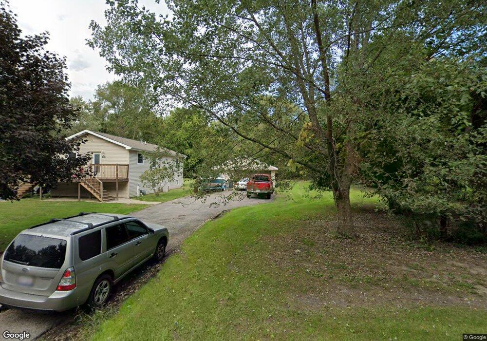 1605 Manhatas Trail, Algonquin, IL 60102 - photo 1