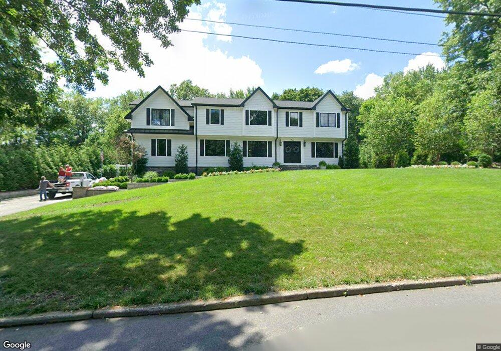 4 Pine Tree Rd, Ramsey, NJ 07446 - photo 1