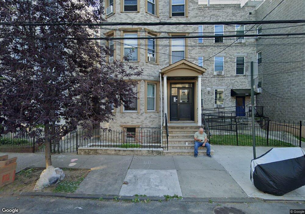 2468 Hoffman St, Bronx, NY 10458 - photo 1