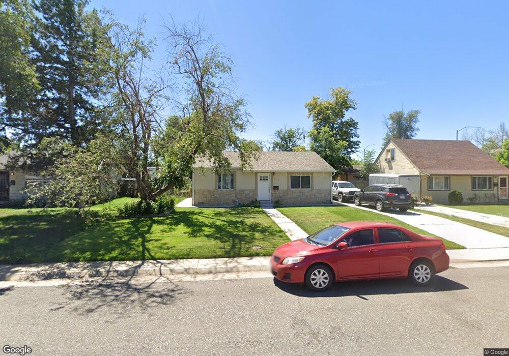 11542 E 7th Ave, Aurora, CO 80010 - photo 1