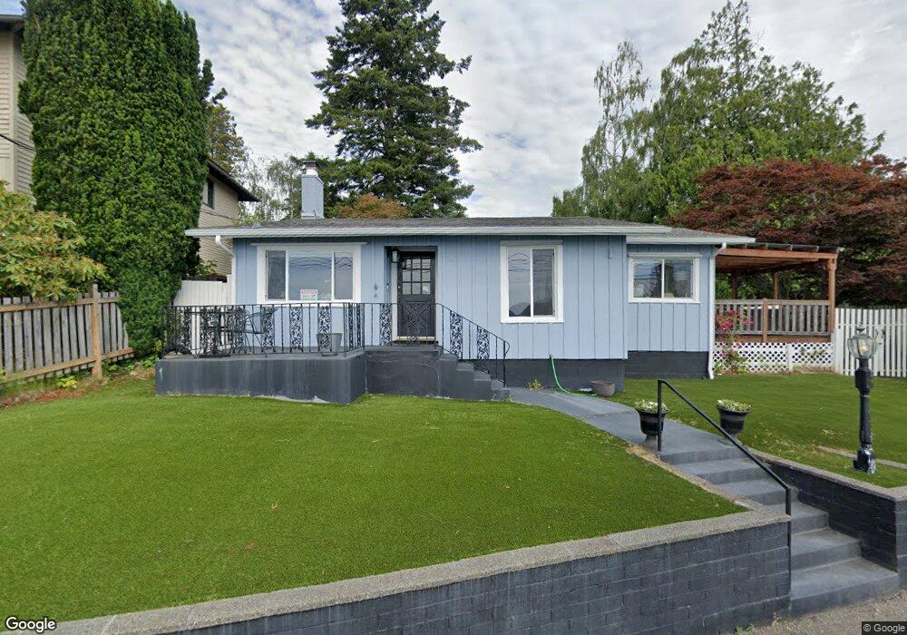 2243 Day Island Blvd W, University Place, WA 98466 - photo 1