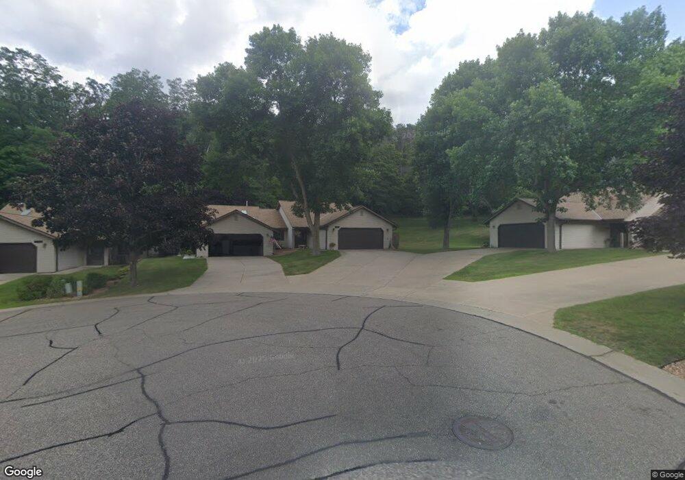 1642 Cobblestone Ct, Red Wing, MN 55066 - photo 1