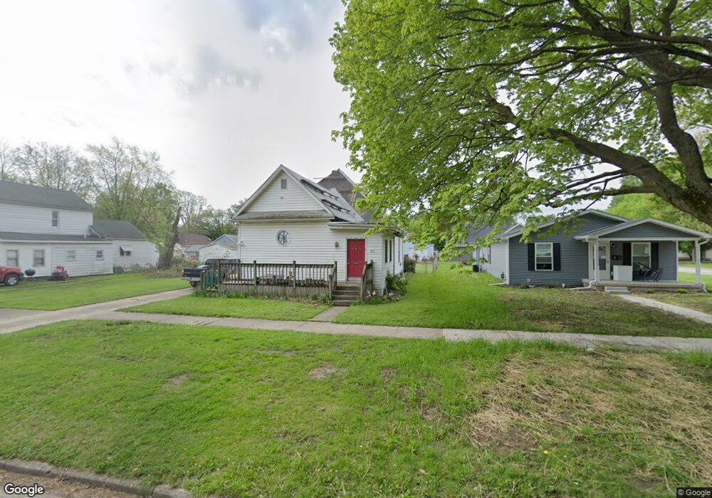 817 Edgar Ave, Mattoon, IL 61938 - photo 1