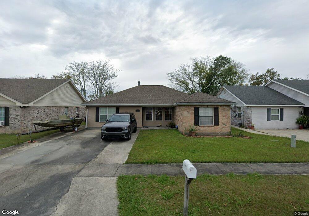 313 Cavaness Dr, Houma, LA 70364 - photo 1