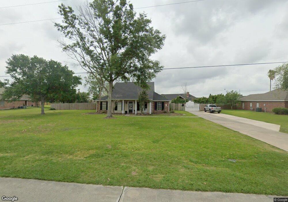 1713 S Crestview Dr, Lake Charles, LA 70605 - photo 1