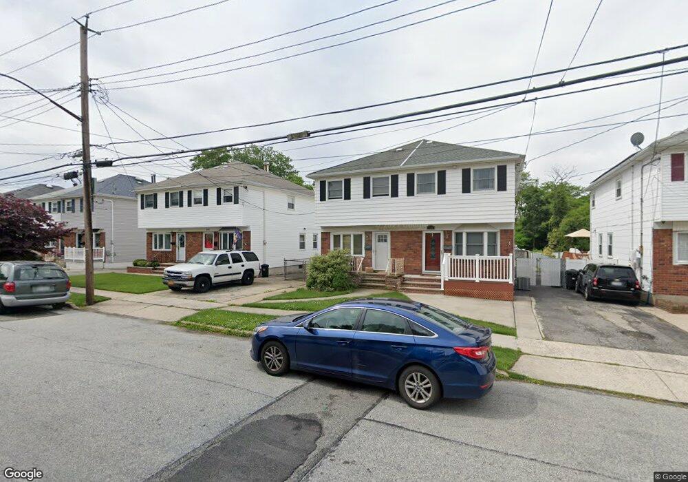 316 Chesterton Ave, Staten Island, NY 10306 - photo 1