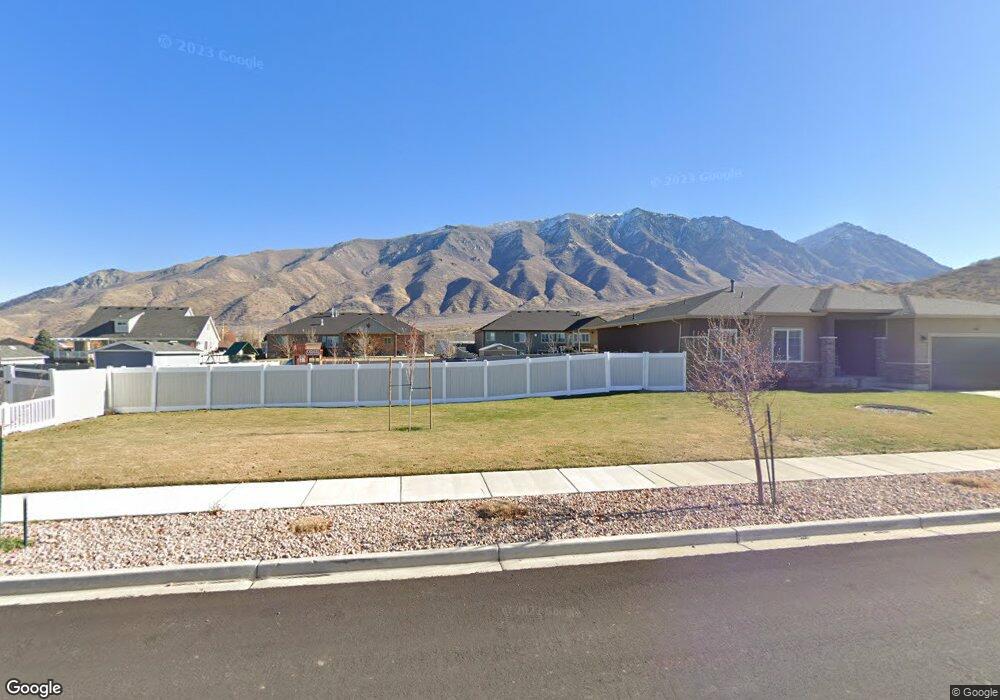 947 S Red Barn View Dr unit 15, Santaquin, UT 84655 - photo 1