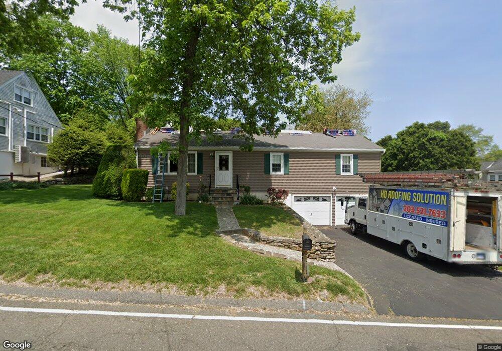 103 Middlebrooks Ave, Trumbull, CT 06611 - photo 1