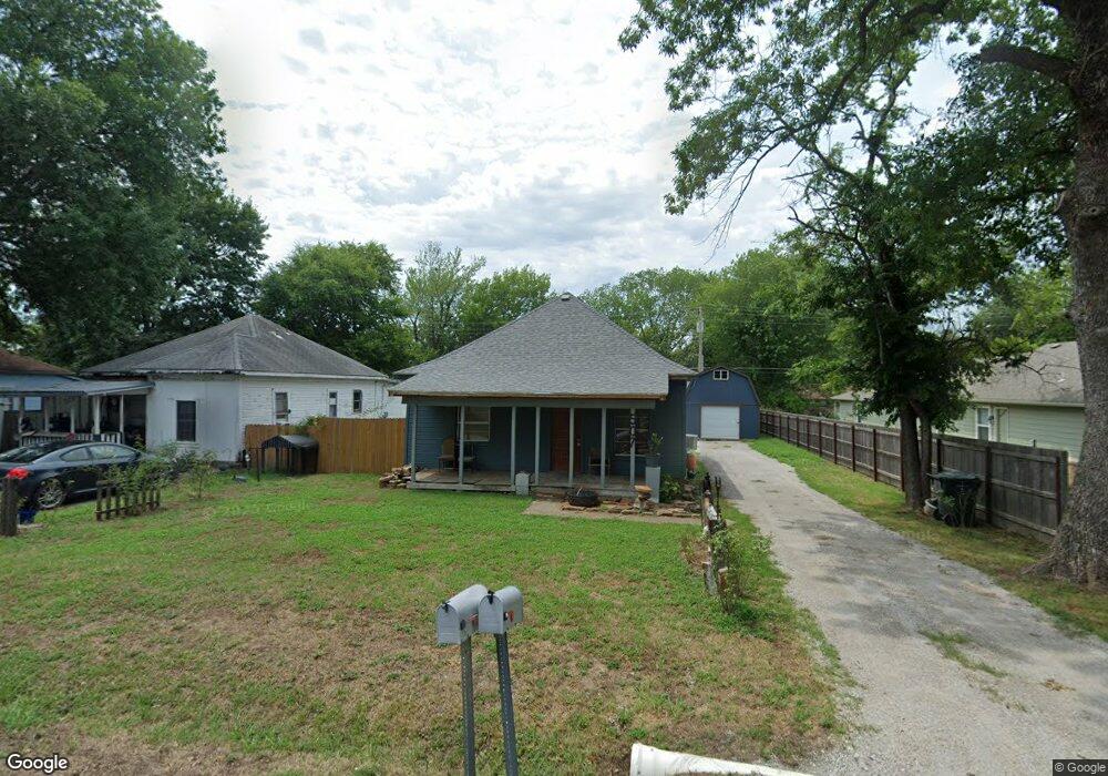 507 S Choctaw Ave, Claremore, OK 74017 - photo 1