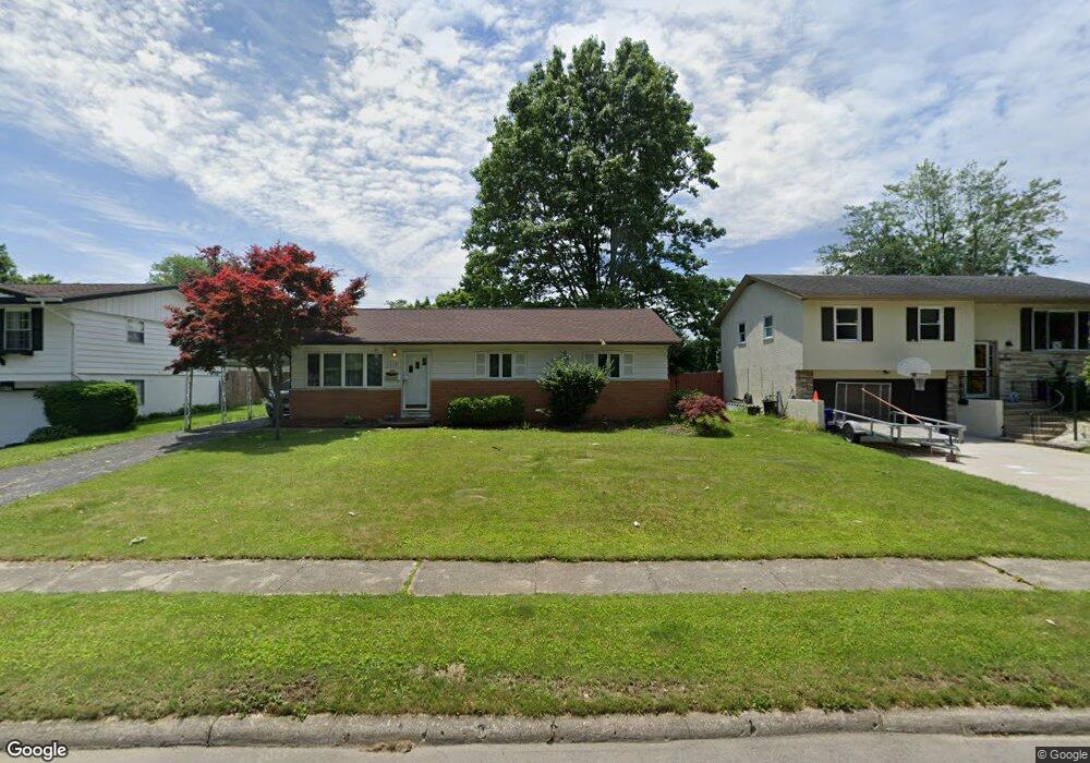 1333 Whitby Square S, Columbus, OH 43229 - photo 1