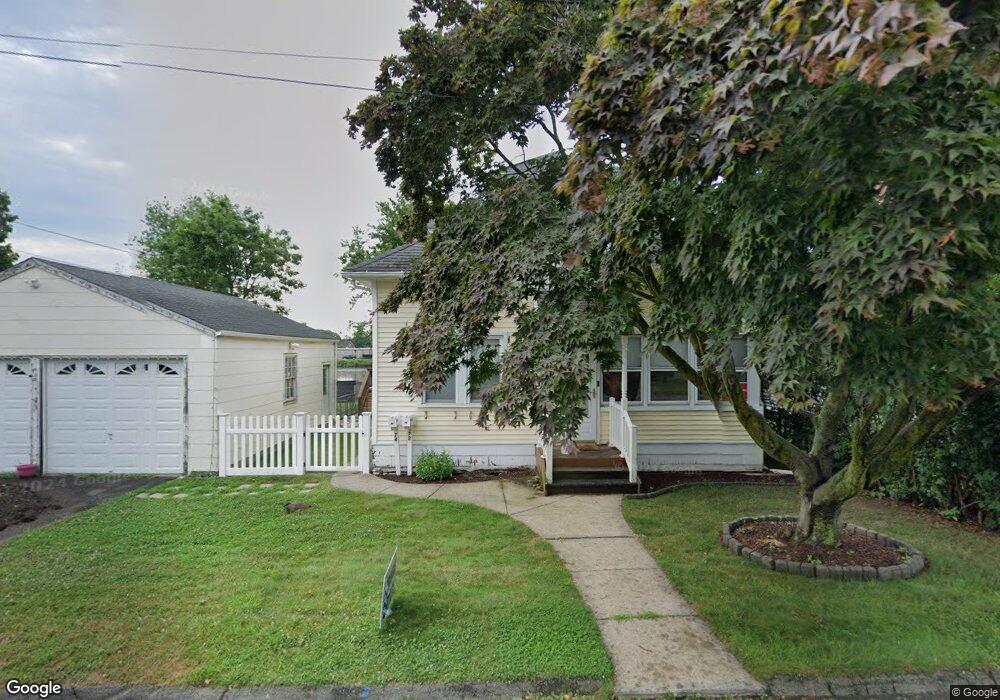 72 Kenwood Ave, Fairfield, CT 06824 - photo 1