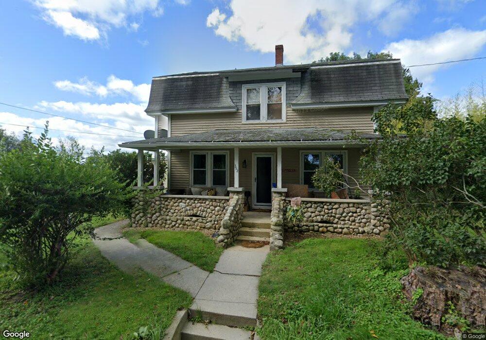 392 Dresser Hill Rd, Dudley, MA 01571 - photo 1