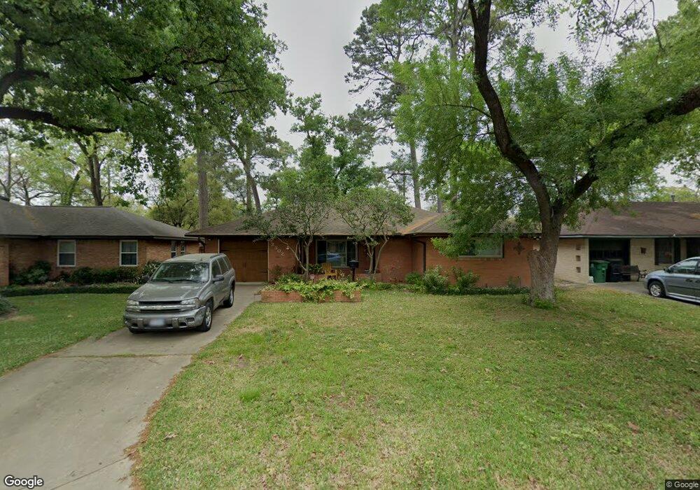2302 Libbey Dr, Houston, TX 77018 - photo 1